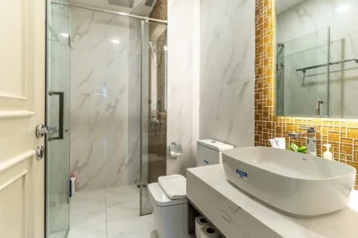 De Lux Madison Best Central 2 Bedrooms 2 Baths, Pool Gym – Foto’s 16